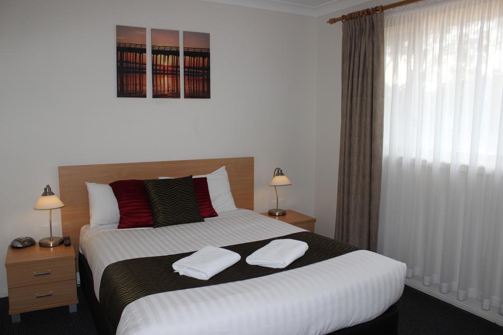 נלסון ביי Beaches Serviced Apartments מראה חיצוני תמונה