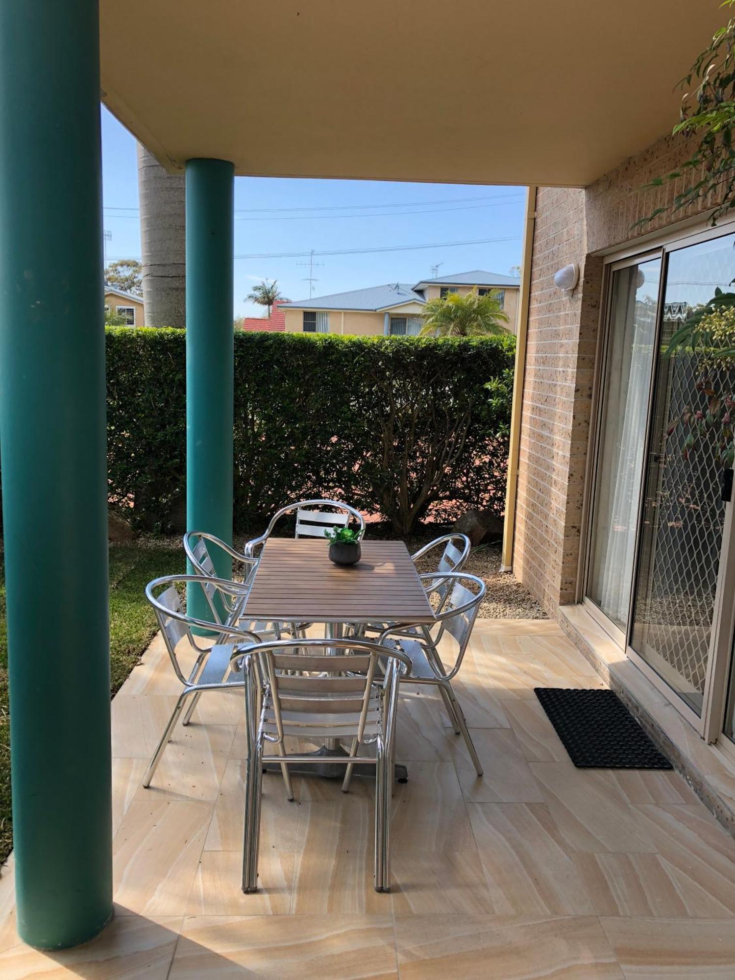נלסון ביי Beaches Serviced Apartments מראה חיצוני תמונה