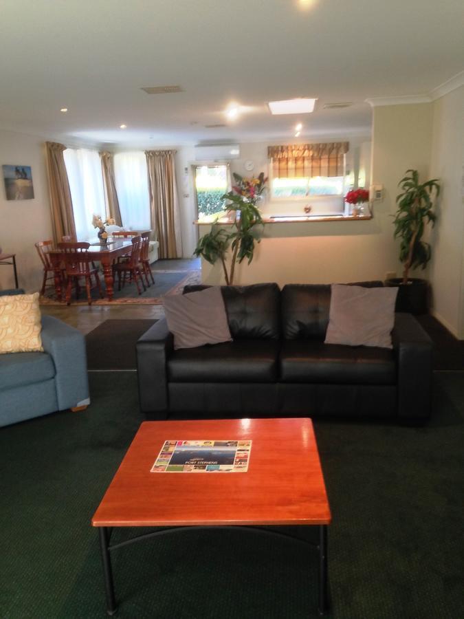 נלסון ביי Beaches Serviced Apartments מראה חיצוני תמונה