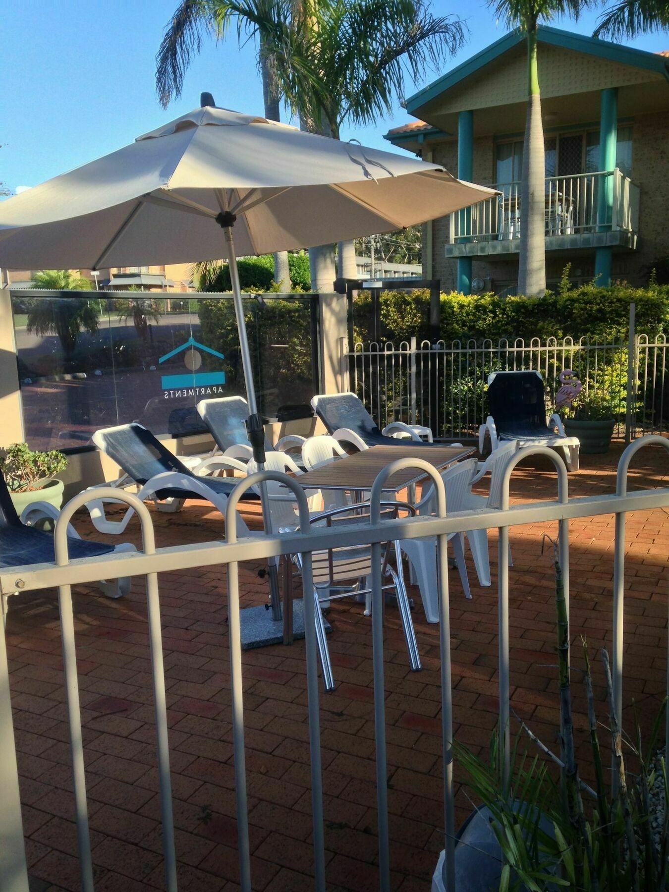 נלסון ביי Beaches Serviced Apartments מראה חיצוני תמונה