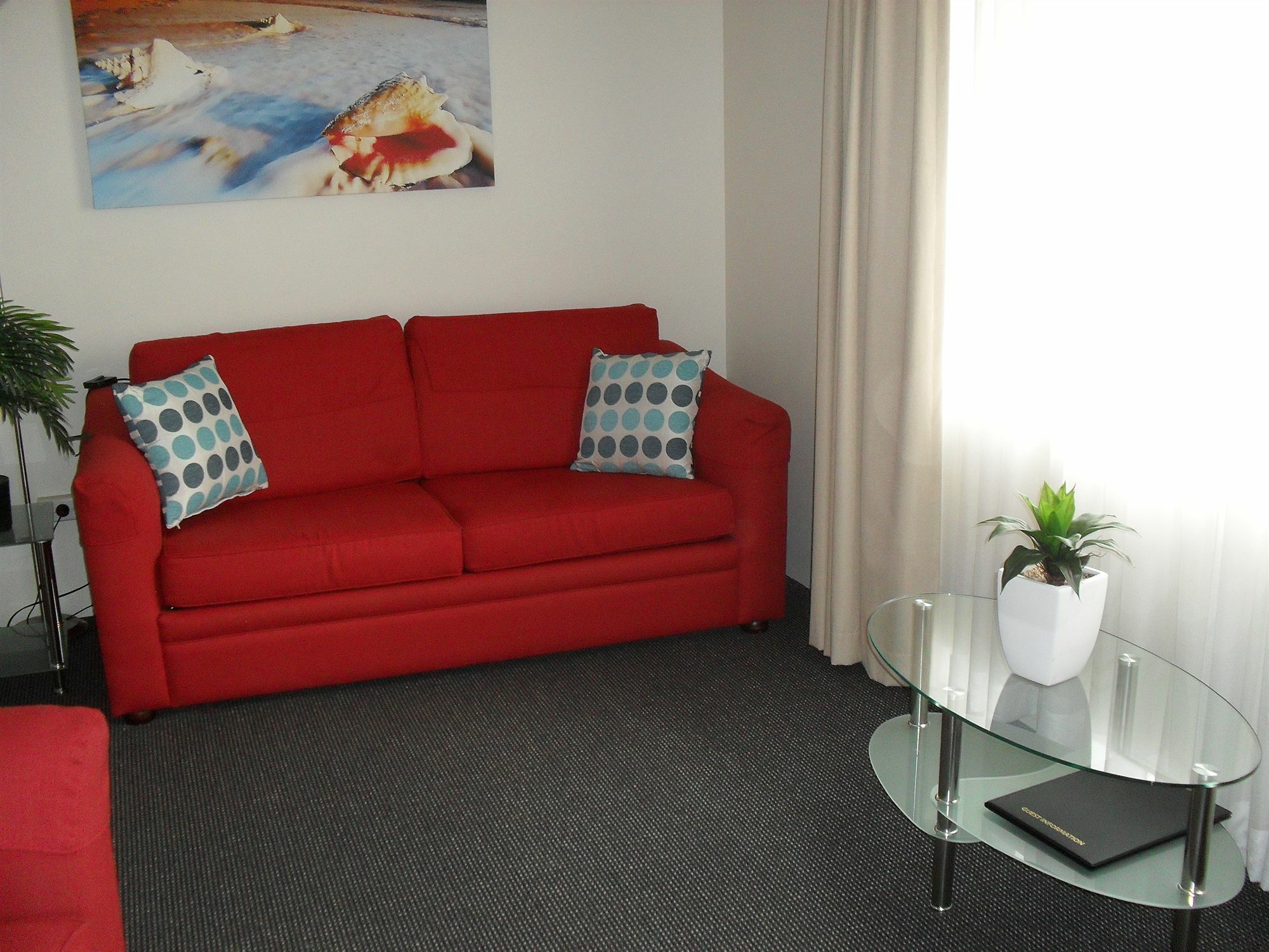 נלסון ביי Beaches Serviced Apartments מראה חיצוני תמונה